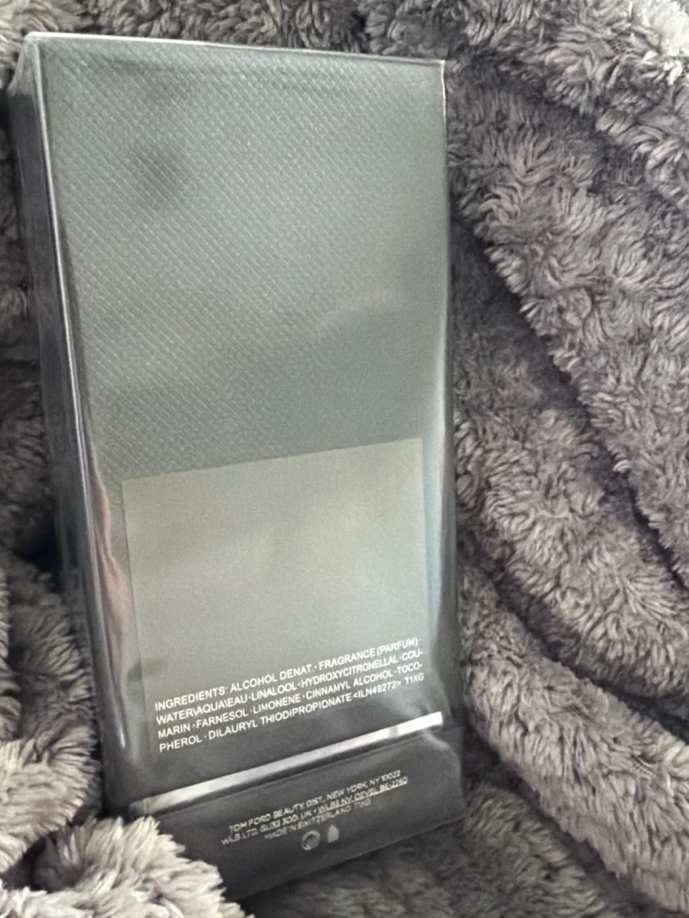 Cell phone accessory - unclear box
